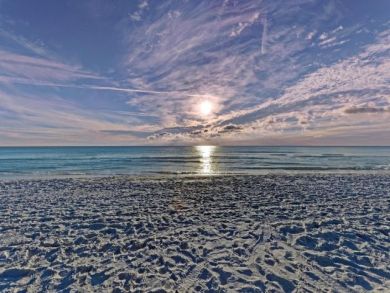Holmes Beach Vacation Accommodation Remodeled Upscale
